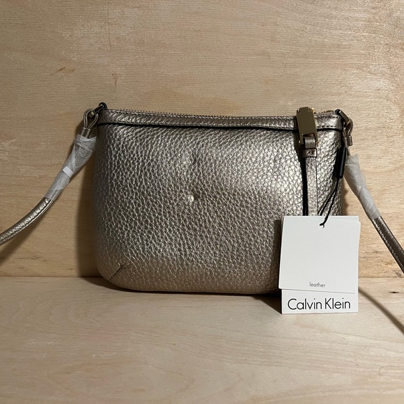 Calvin Klein purse - Picture 2 of 2